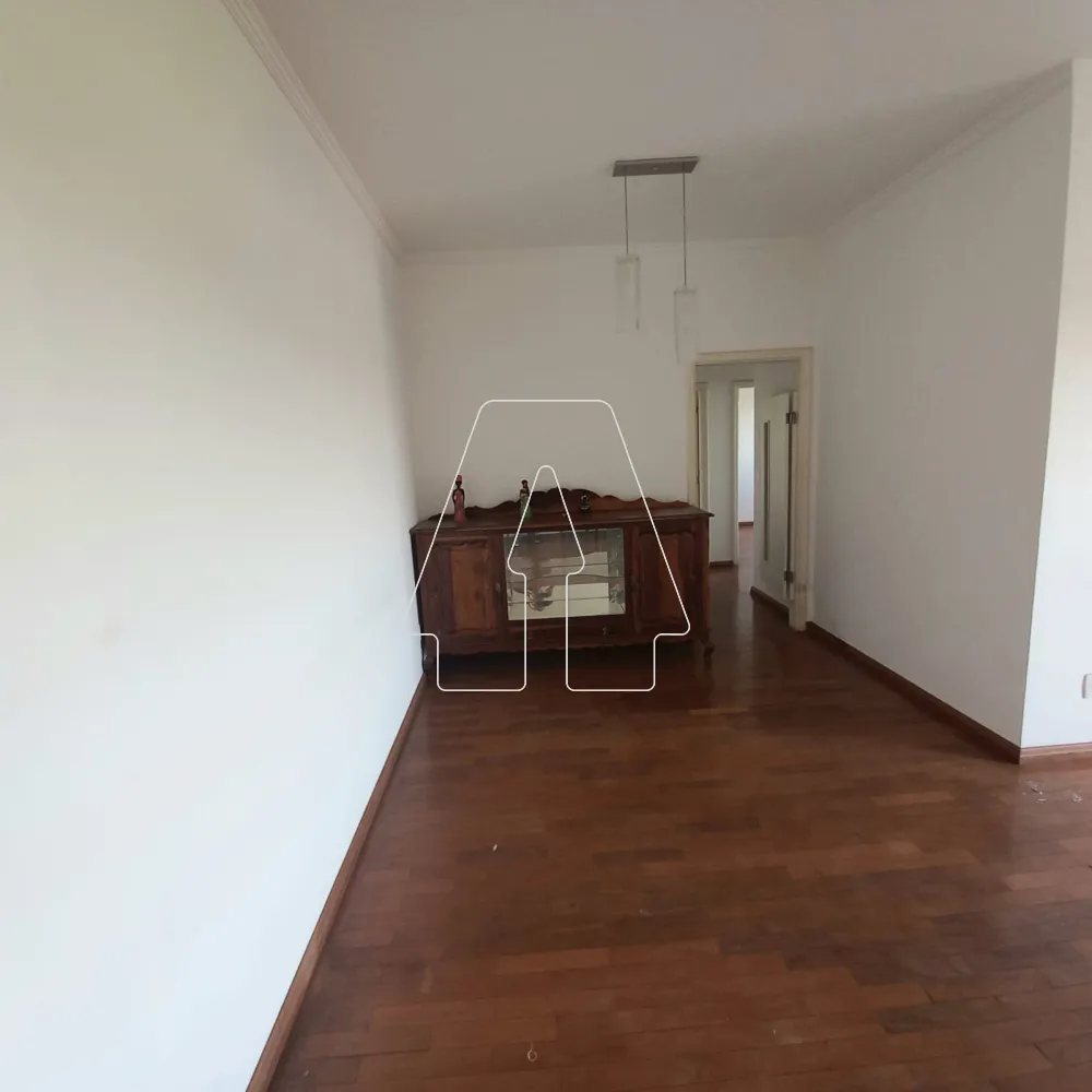 Comprar Apartamento / Padr&atilde;o em Ara&ccedil;atuba R$ 450.000,00 - Foto 3