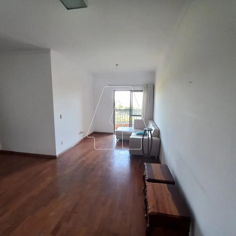 Comprar Apartamento / Padr&atilde;o em Ara&ccedil;atuba R$ 450.000,00 - Foto 4