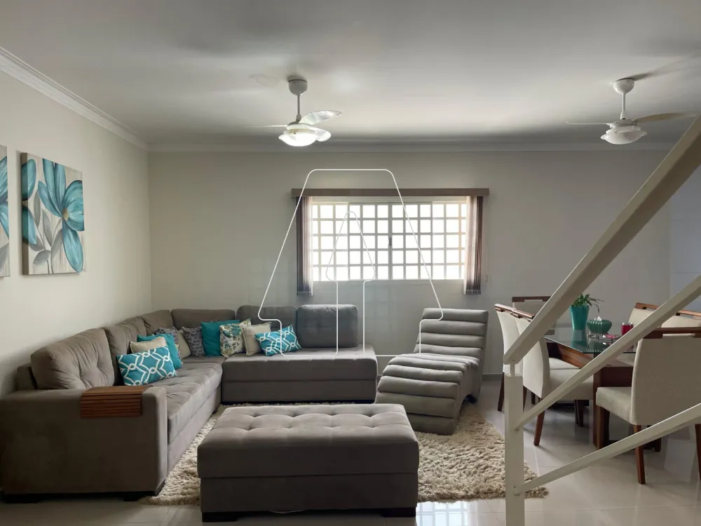 Comprar Casa / Residencial em Ara&ccedil;atuba R$ 450.000,00 - Foto 1