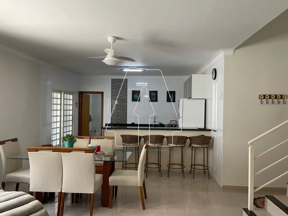 Comprar Casa / Residencial em Ara&ccedil;atuba R$ 450.000,00 - Foto 7
