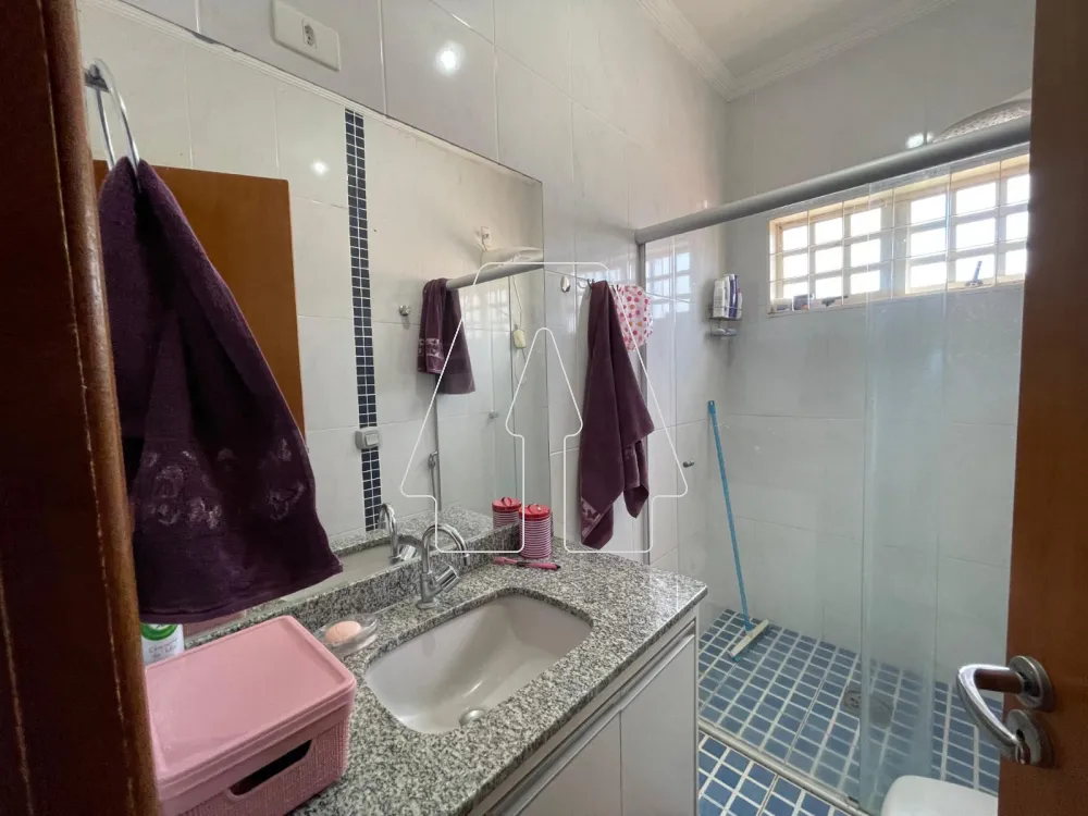 Comprar Casa / Residencial em Ara&ccedil;atuba R$ 450.000,00 - Foto 14