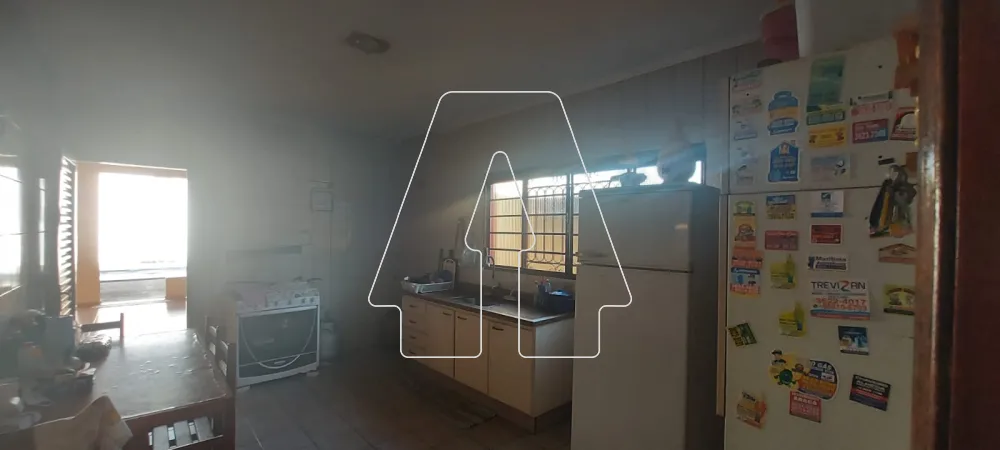 Comprar Casa / Residencial em Ara&ccedil;atuba R$ 300.000,00 - Foto 7