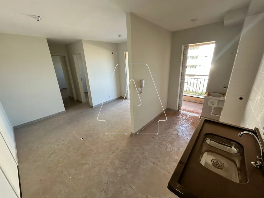 Comprar Apartamento / Padr&atilde;o em Ara&ccedil;atuba R$ 225.000,00 - Foto 3