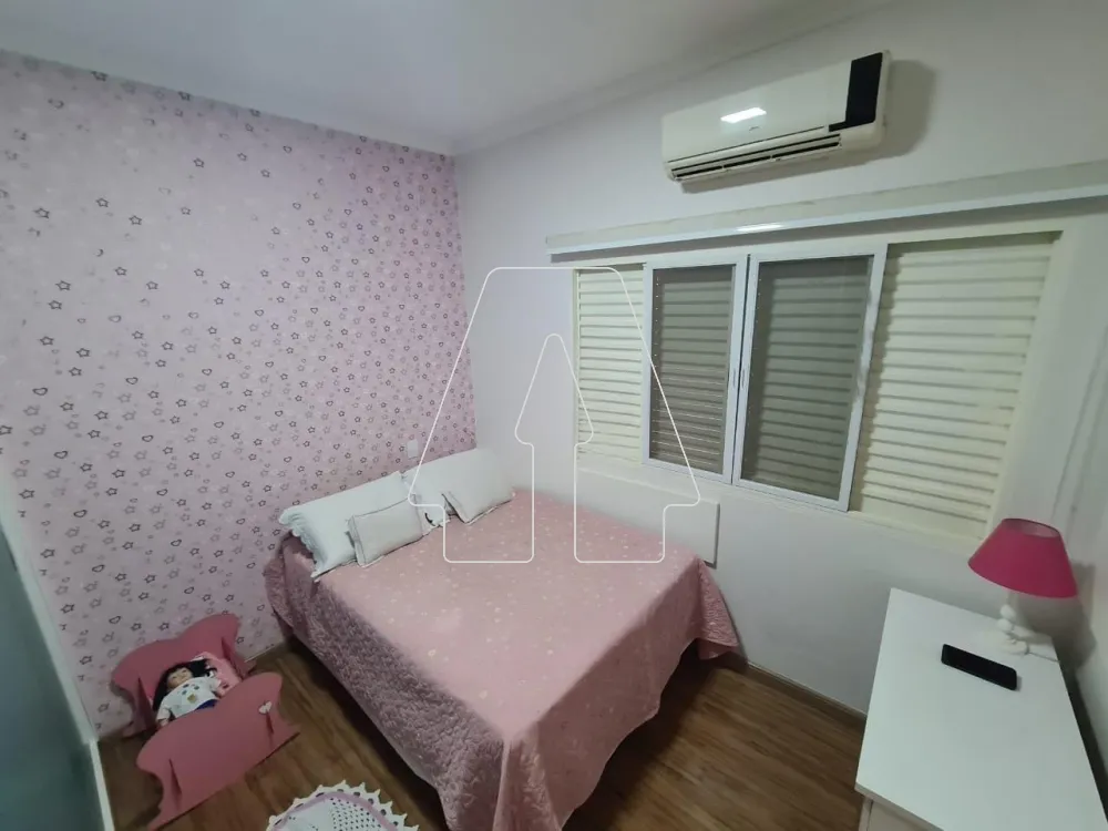 Comprar Casa / Condom&iacute;nio em Ara&ccedil;atuba R$ 860.000,00 - Foto 3