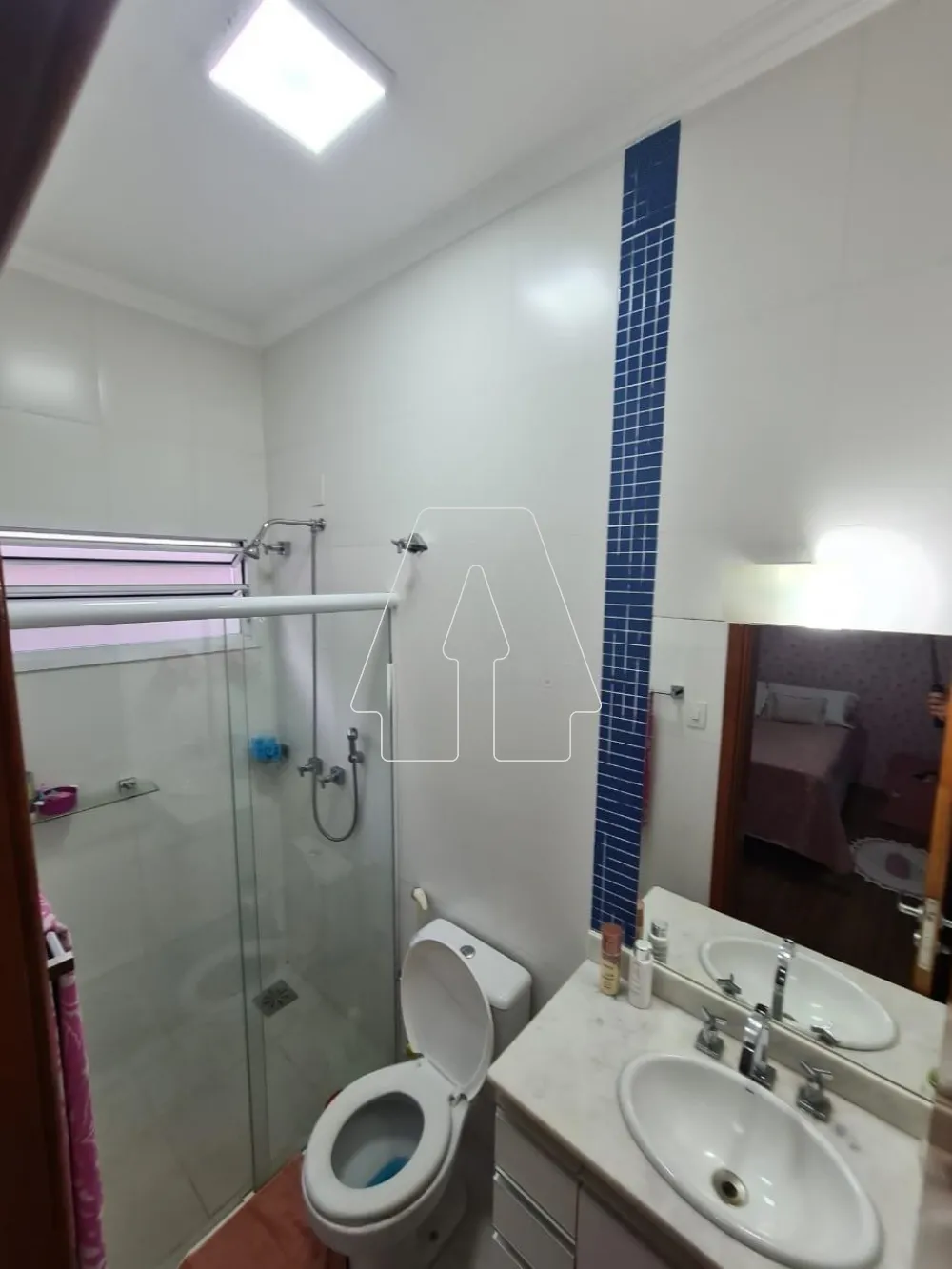 Comprar Casa / Condom&iacute;nio em Ara&ccedil;atuba R$ 860.000,00 - Foto 7
