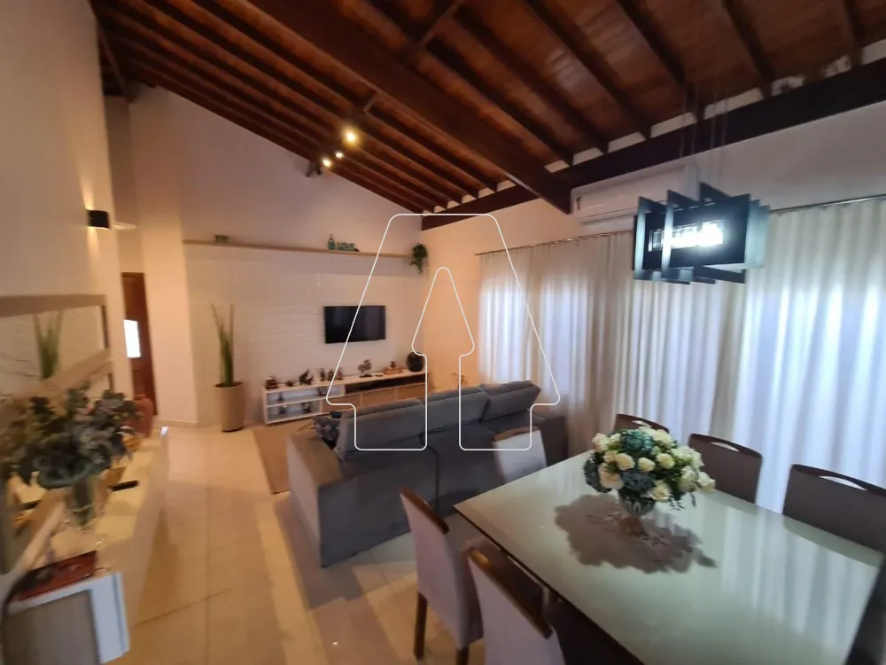 Comprar Casa / Condom&iacute;nio em Ara&ccedil;atuba R$ 860.000,00 - Foto 1