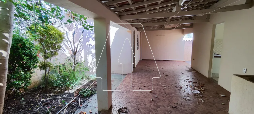 Comprar Casa / Residencial em Ara&ccedil;atuba R$ 270.000,00 - Foto 3