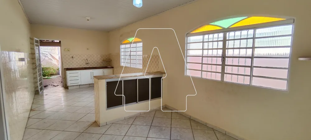 Comprar Casa / Residencial em Ara&ccedil;atuba R$ 270.000,00 - Foto 1