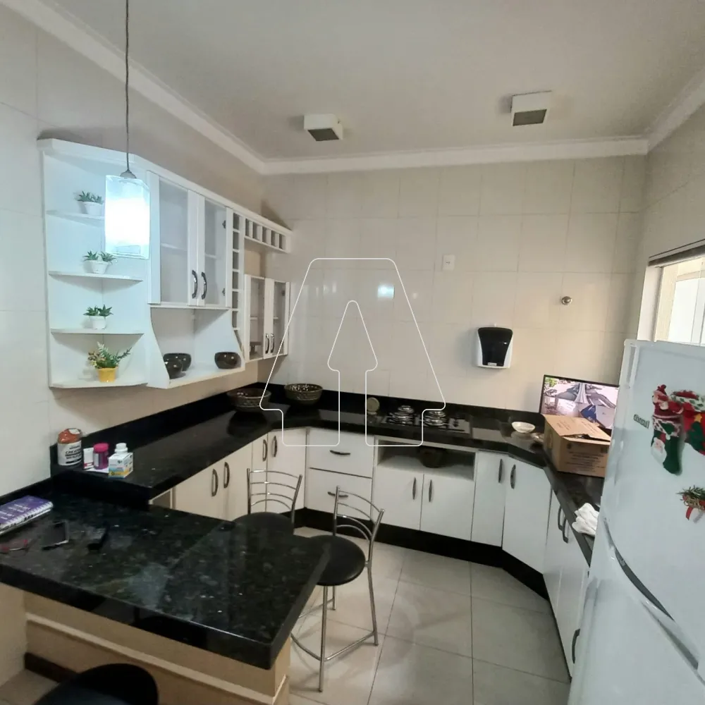 Comprar Casa / Residencial em Ara&ccedil;atuba R$ 900.000,00 - Foto 9