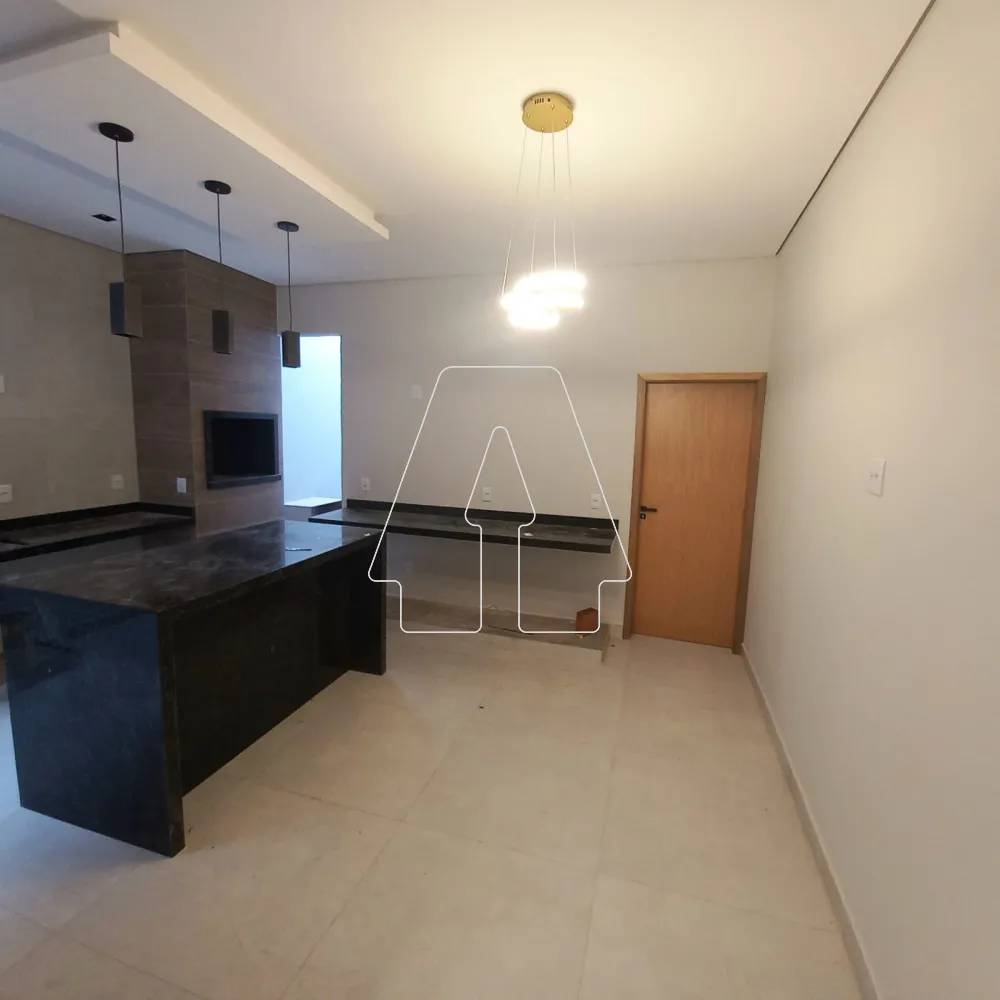 Comprar Casa / Residencial em Ara&ccedil;atuba R$ 365.000,00 - Foto 4