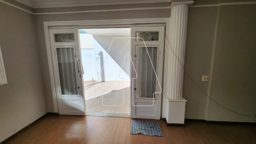 Comprar Casa / Sobrado em Ara&ccedil;atuba R$ 800.000,00 - Foto 5