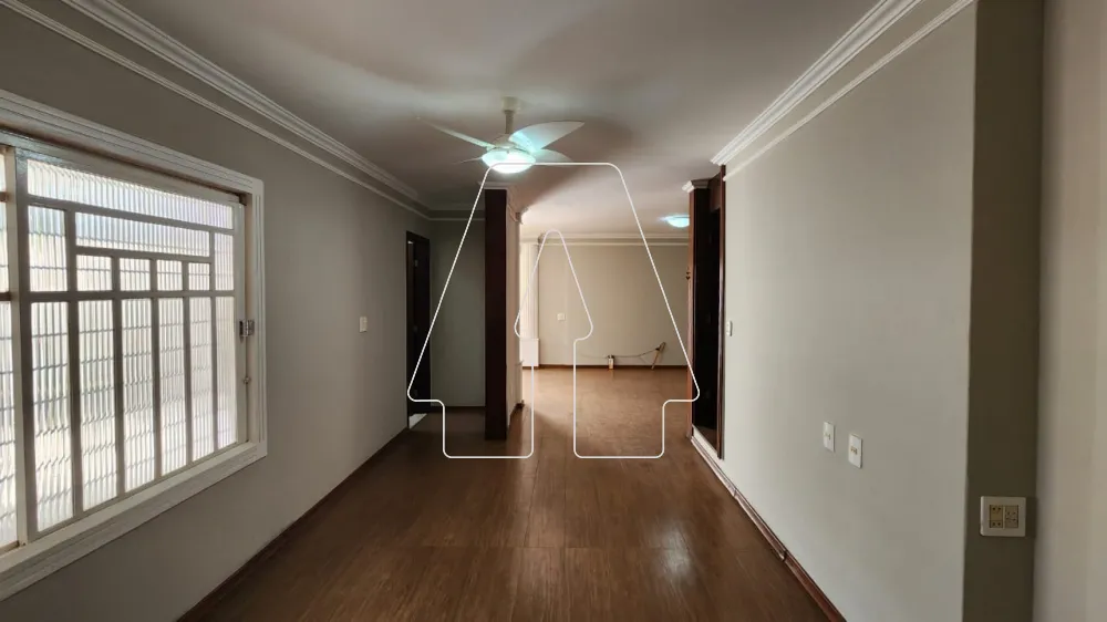 Comprar Casa / Sobrado em Ara&ccedil;atuba R$ 800.000,00 - Foto 7