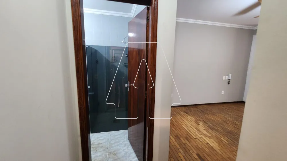 Comprar Casa / Sobrado em Ara&ccedil;atuba R$ 800.000,00 - Foto 19