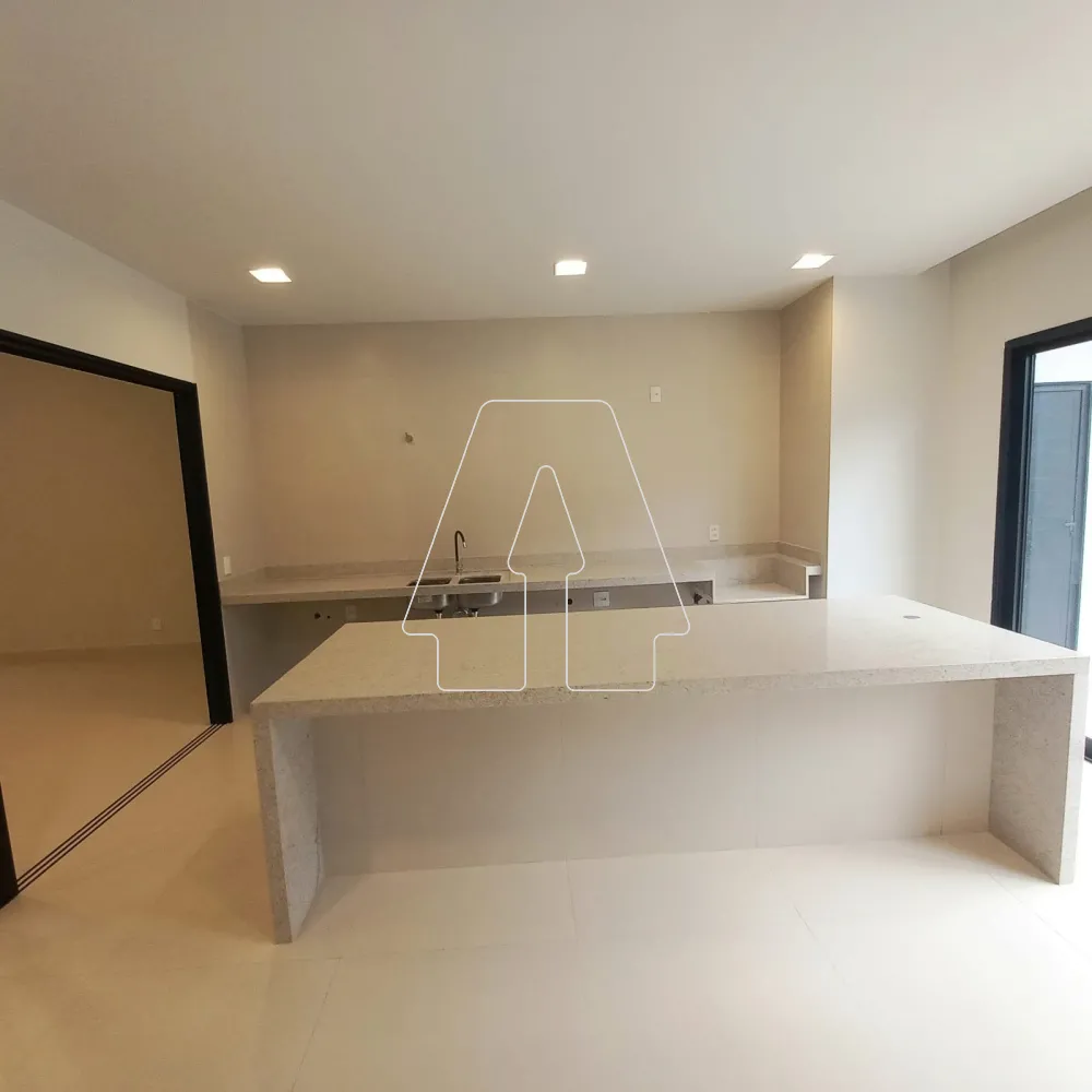 Comprar Casa / Condom&iacute;nio em Ara&ccedil;atuba R$ 1.350.000,00 - Foto 2