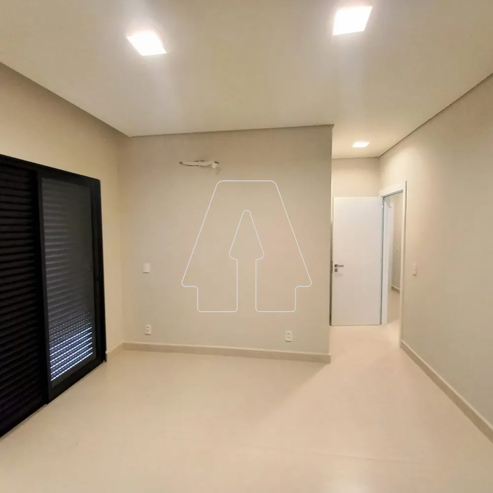 Comprar Casa / Condom&iacute;nio em Ara&ccedil;atuba R$ 1.350.000,00 - Foto 8