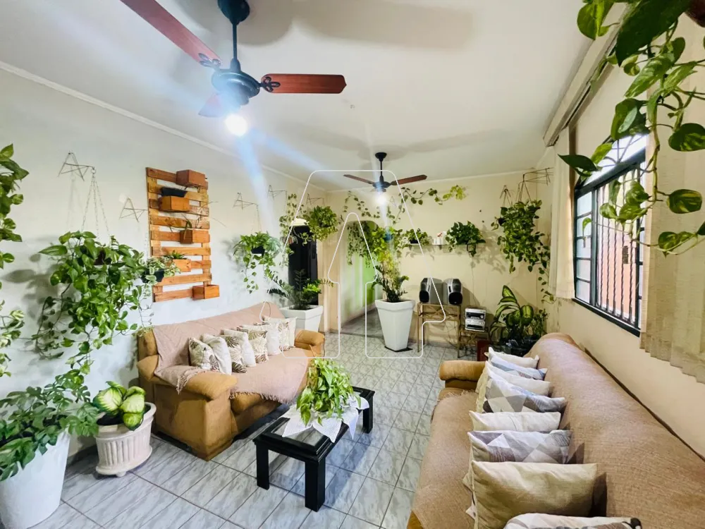 Comprar Casa / Residencial em Ara&ccedil;atuba R$ 350.000,00 - Foto 1