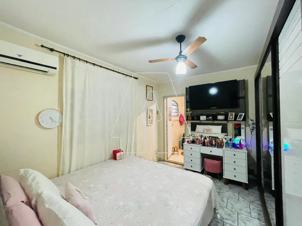 Comprar Casa / Residencial em Ara&ccedil;atuba R$ 350.000,00 - Foto 9