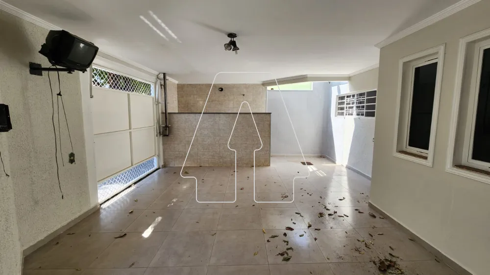 Comprar Casa / Residencial em Ara&ccedil;atuba R$ 790.000,00 - Foto 2