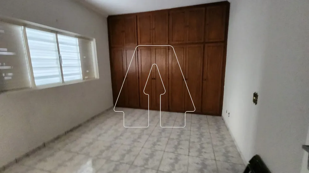 Comprar Casa / Residencial em Ara&ccedil;atuba R$ 790.000,00 - Foto 10