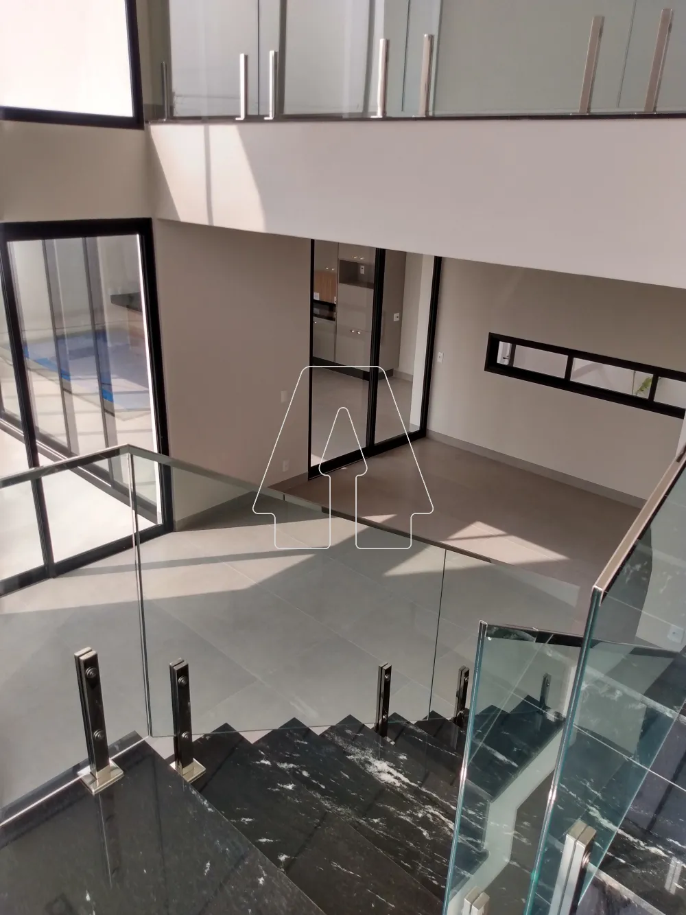 Comprar Casa / Condom&iacute;nio em Ara&ccedil;atuba R$ 1.650.000,00 - Foto 7
