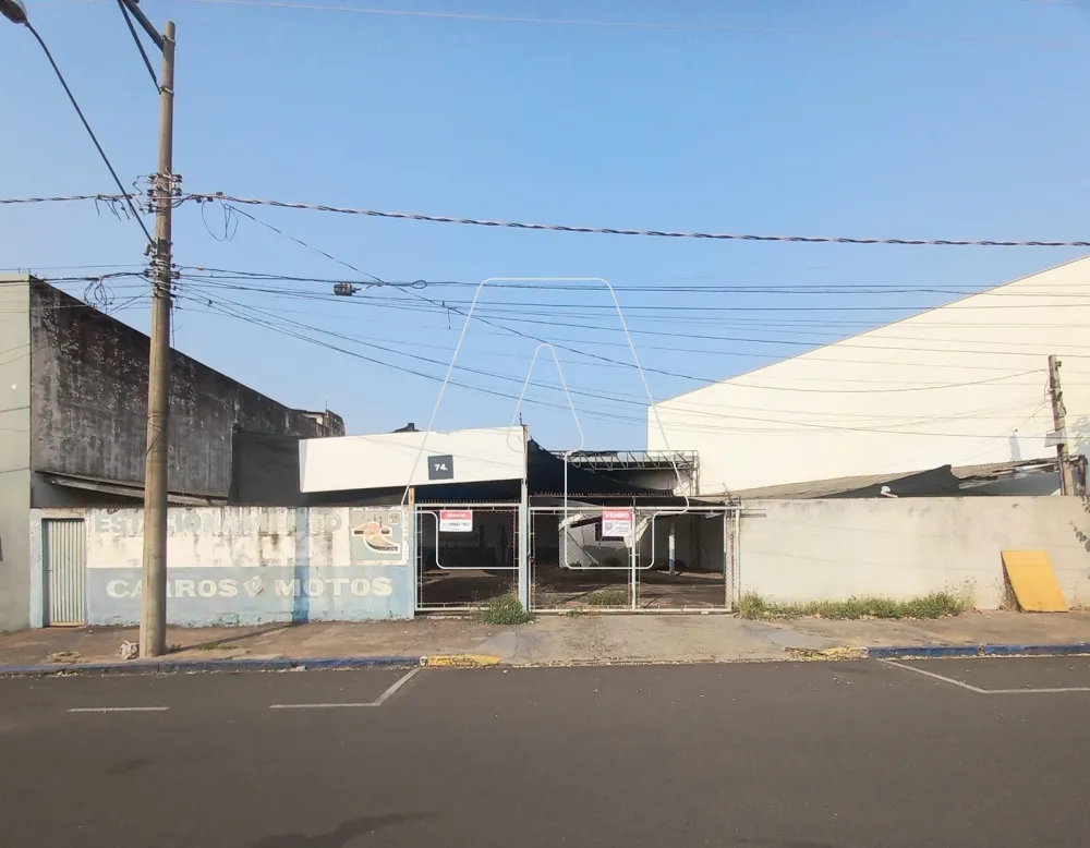 Comprar Terreno / Padr&atilde;o em Ara&ccedil;atuba R$ 550.000,00 - Foto 1