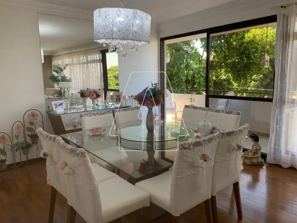 Alugar Apartamento / Padr&atilde;o em Ara&ccedil;atuba R$ 4.500,00 - Foto 4