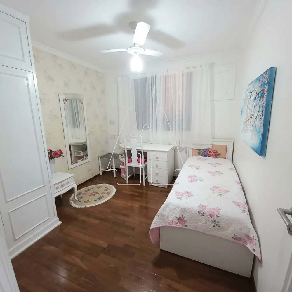 Alugar Apartamento / Padr&atilde;o em Ara&ccedil;atuba R$ 4.500,00 - Foto 19