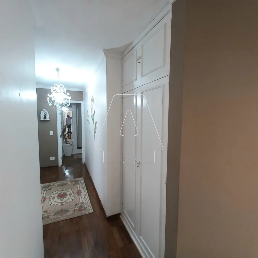 Alugar Apartamento / Padr&atilde;o em Ara&ccedil;atuba R$ 4.500,00 - Foto 22