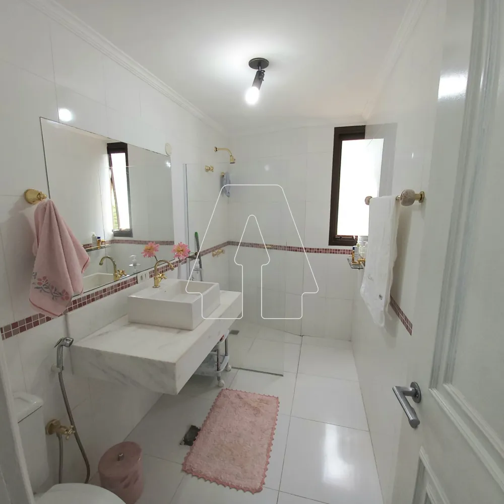 Alugar Apartamento / Padr&atilde;o em Ara&ccedil;atuba R$ 4.500,00 - Foto 25
