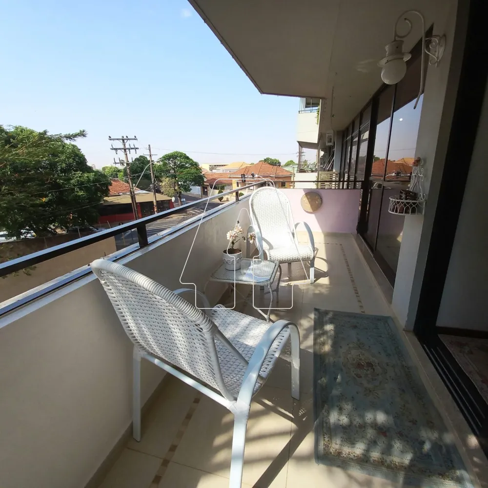 Alugar Apartamento / Padr&atilde;o em Ara&ccedil;atuba R$ 4.500,00 - Foto 9
