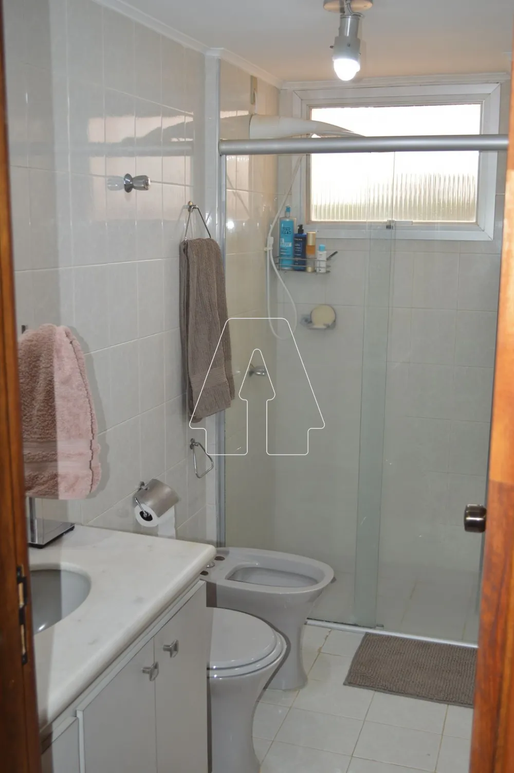 Comprar Apartamento / Padr&atilde;o em Ara&ccedil;atuba R$ 430.000,00 - Foto 13