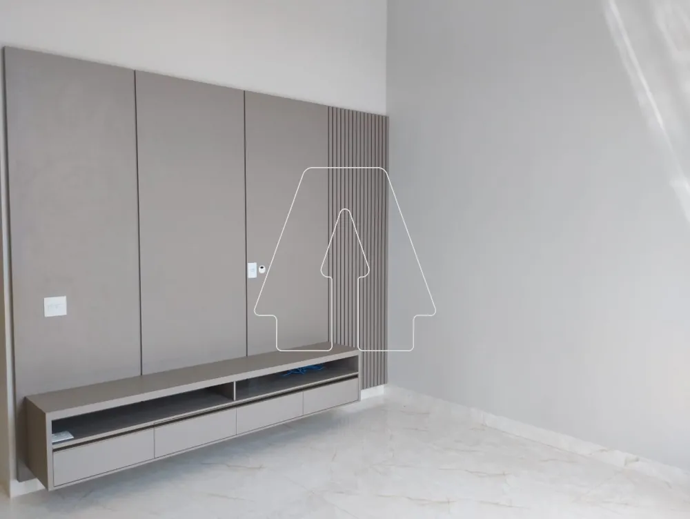 Comprar Casa / Condom&iacute;nio em Ara&ccedil;atuba R$ 780.000,00 - Foto 4