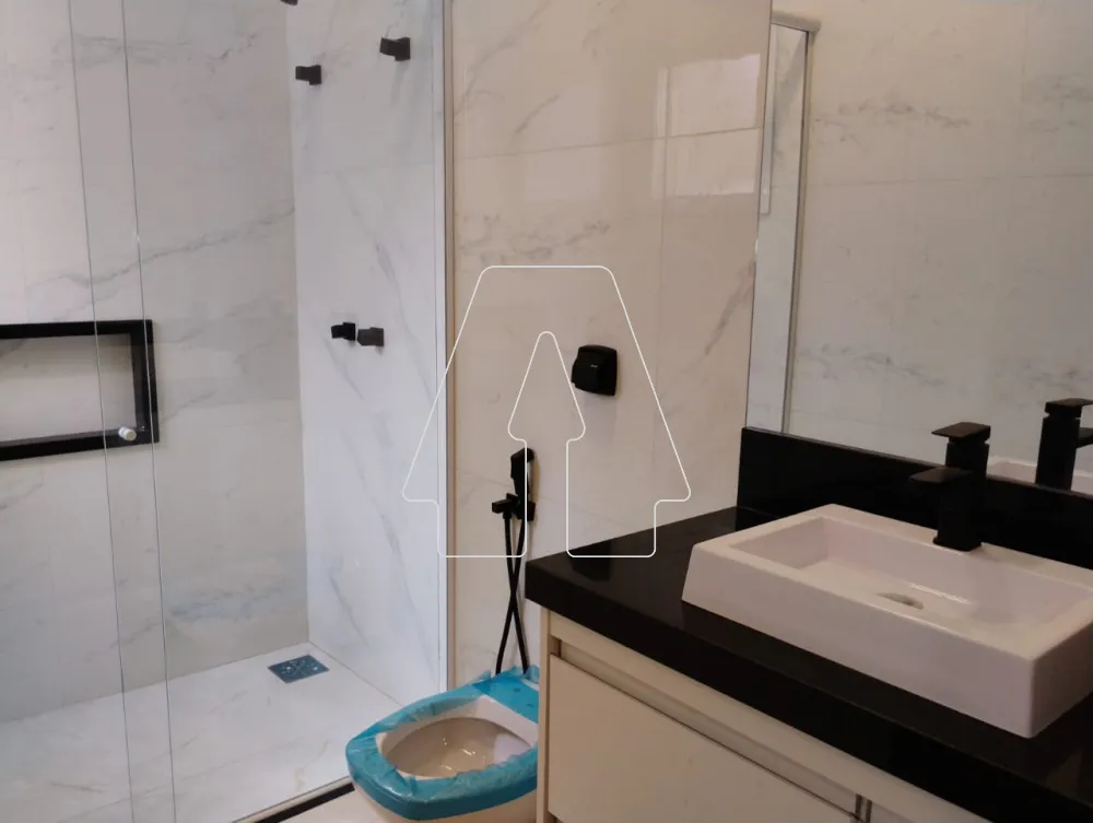 Comprar Casa / Condom&iacute;nio em Ara&ccedil;atuba R$ 780.000,00 - Foto 12