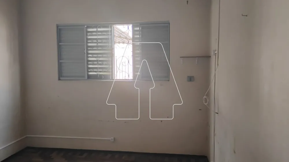 Comprar Casa / Residencial em Ara&ccedil;atuba R$ 390.000,00 - Foto 5