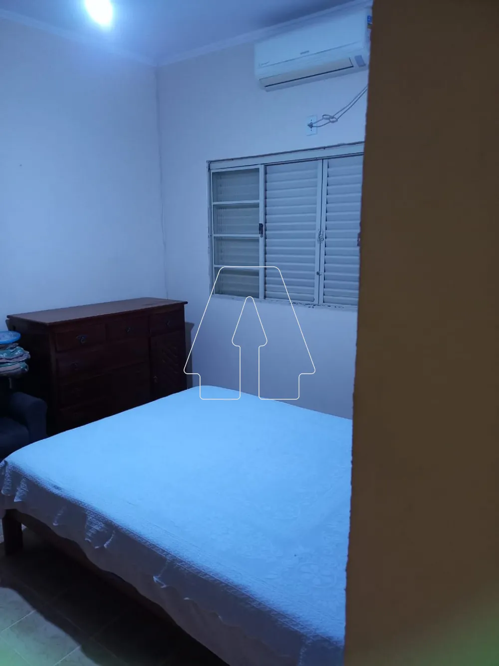 Comprar Casa / Residencial em Ara&ccedil;atuba R$ 415.000,00 - Foto 6