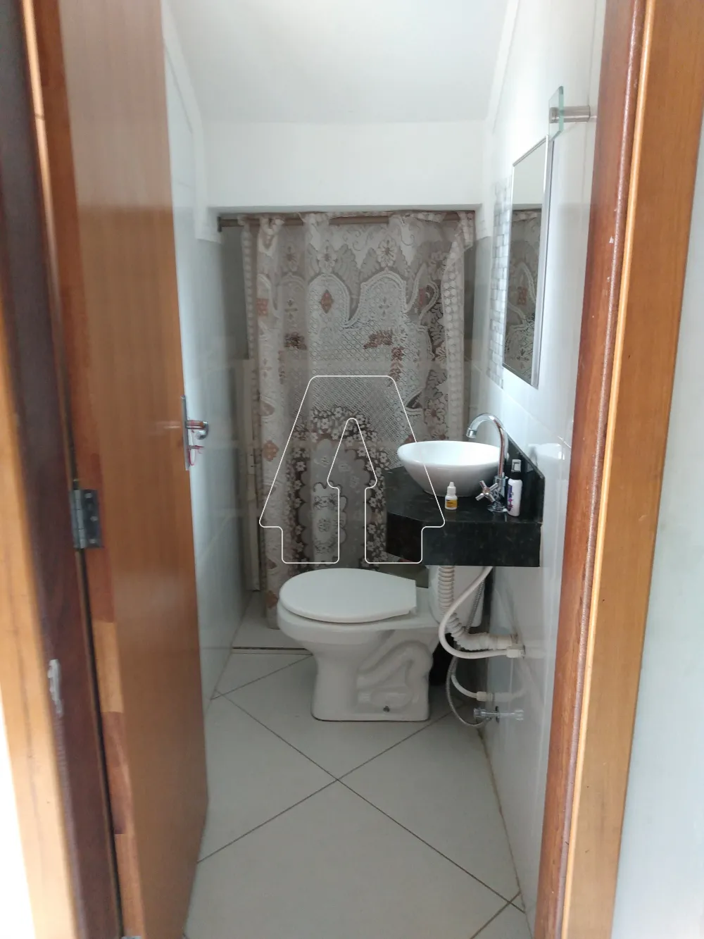 Comprar Casa / Residencial em Ara&ccedil;atuba R$ 390.000,00 - Foto 8