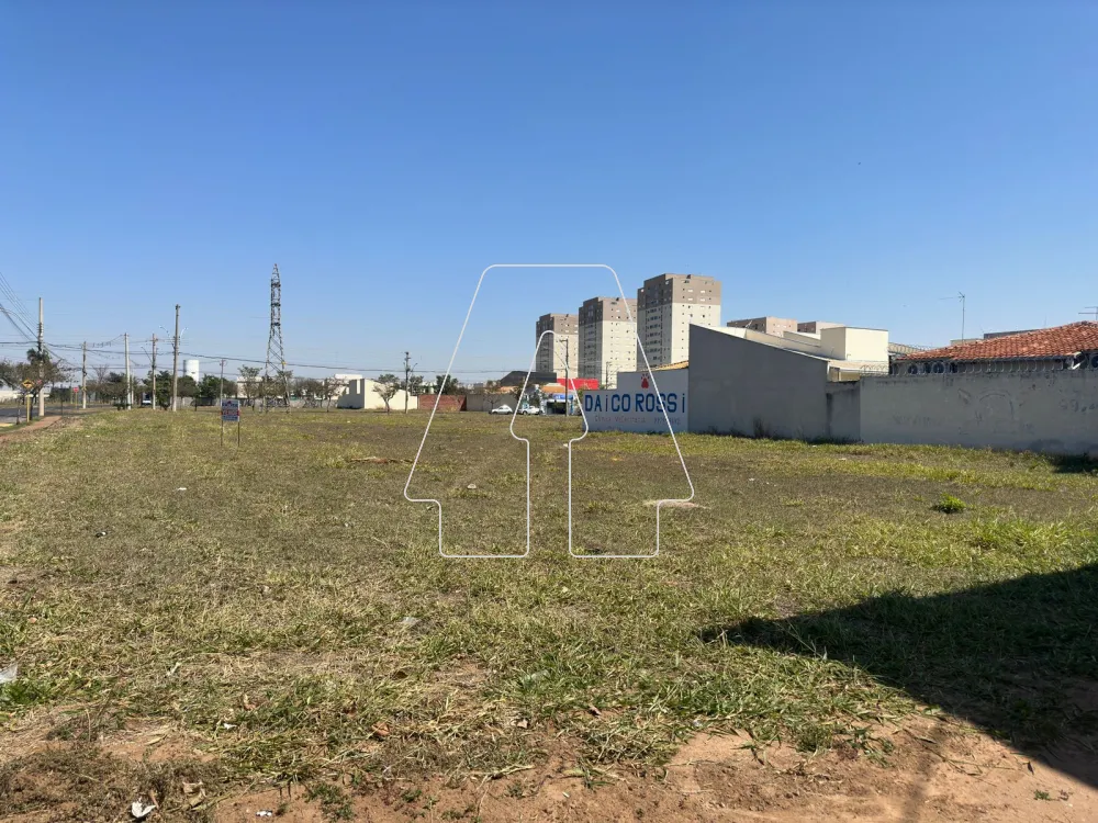 Comprar Terreno / Padr&atilde;o em Ara&ccedil;atuba R$ 460.000,00 - Foto 1