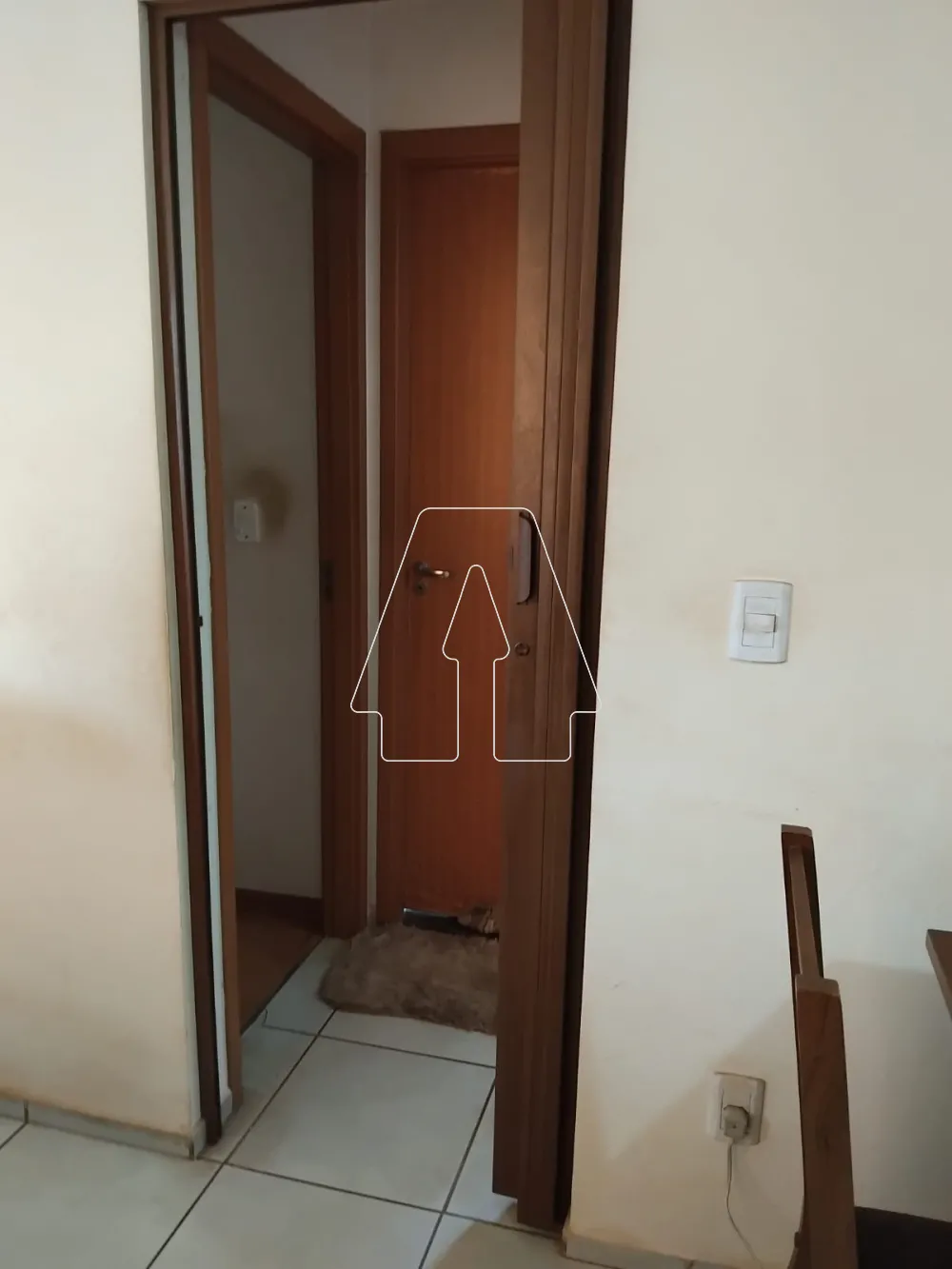 Comprar Apartamento / Padr&atilde;o em Ara&ccedil;atuba R$ 140.000,00 - Foto 12
