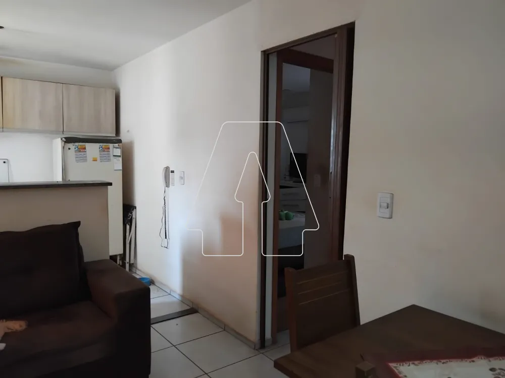 Comprar Apartamento / Padr&atilde;o em Ara&ccedil;atuba R$ 140.000,00 - Foto 9