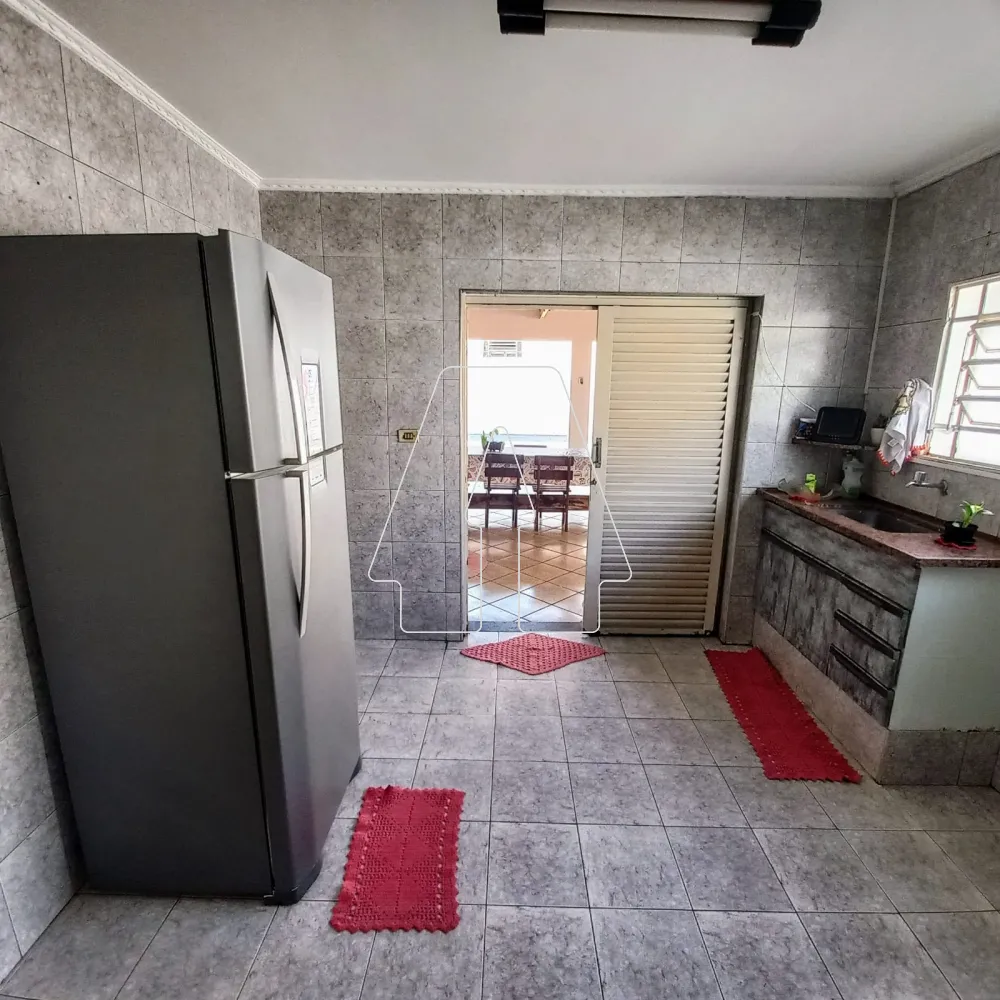 Comprar Casa / Residencial em Ara&ccedil;atuba R$ 390.000,00 - Foto 6