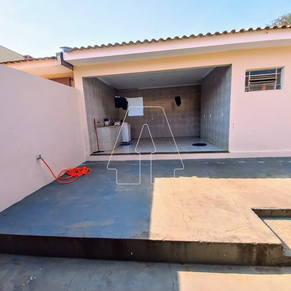 Comprar Casa / Residencial em Ara&ccedil;atuba R$ 390.000,00 - Foto 13