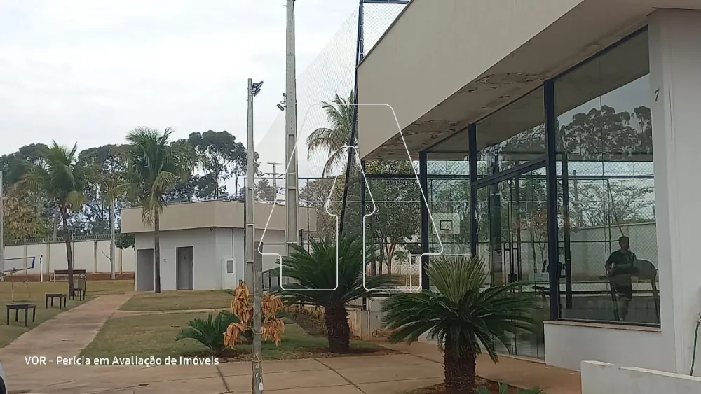 Comprar Terreno / Condom&iacute;nio em Ara&ccedil;atuba R$ 165.000,00 - Foto 3