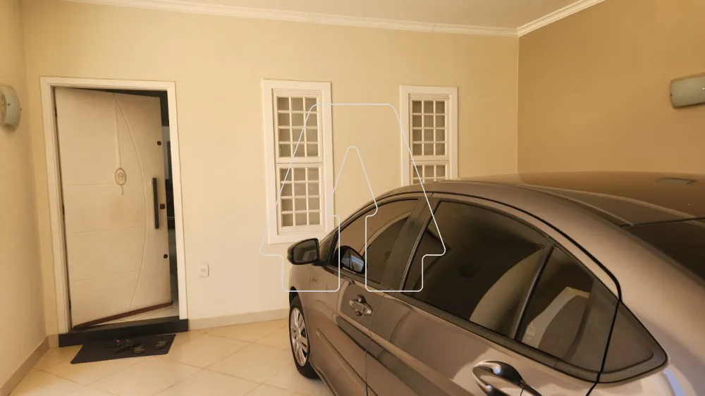 Comprar Casa / Residencial em Ara&ccedil;atuba R$ 630.000,00 - Foto 1