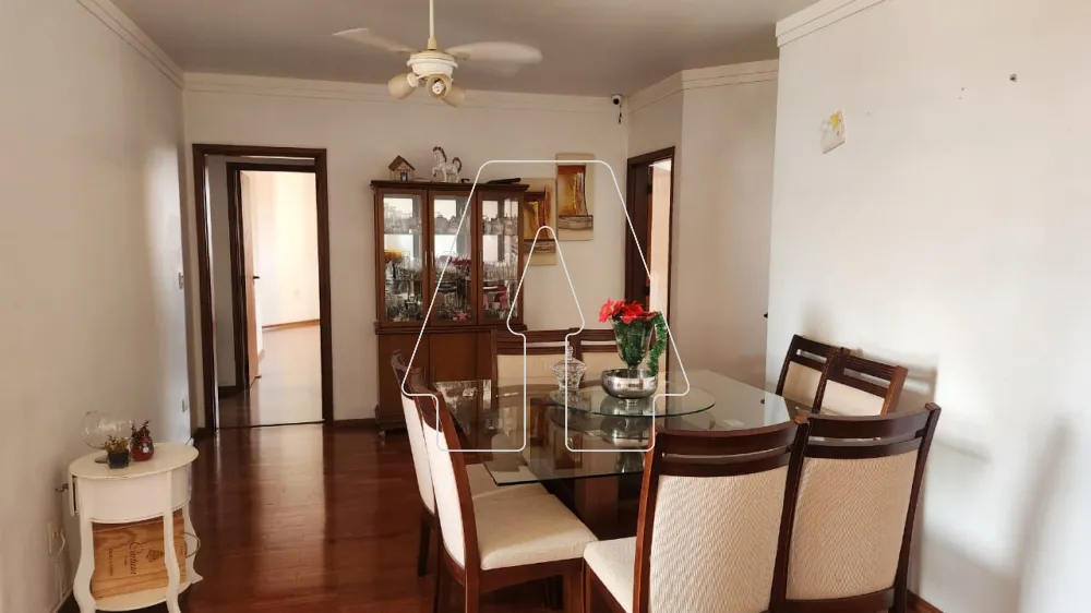 Comprar Apartamento / Padr&atilde;o em Ara&ccedil;atuba R$ 500.000,00 - Foto 2