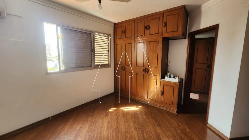 Comprar Apartamento / Padr&atilde;o em Ara&ccedil;atuba R$ 500.000,00 - Foto 17