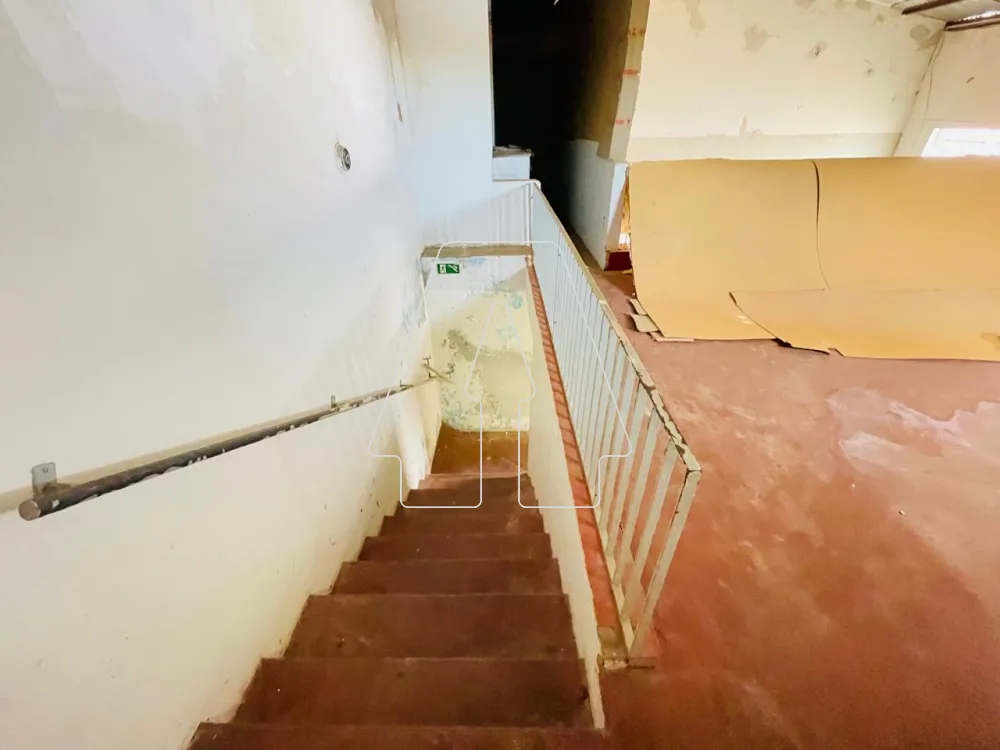 Comprar Comercial / Barrac&atilde;o em Ara&ccedil;atuba R$ 700.000,00 - Foto 5