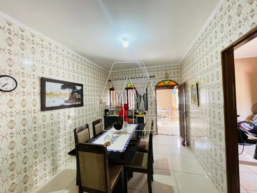 Comprar Casa / Residencial em Ara&ccedil;atuba R$ 380.000,00 - Foto 2