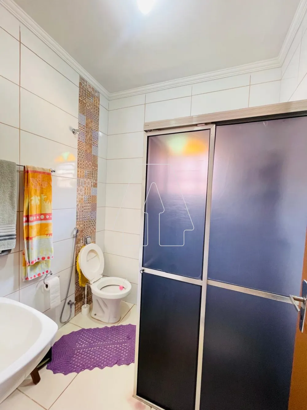 Comprar Casa / Residencial em Ara&ccedil;atuba R$ 380.000,00 - Foto 4