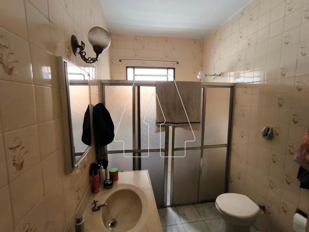 Comprar Casa / Residencial em Ara&ccedil;atuba R$ 380.000,00 - Foto 4