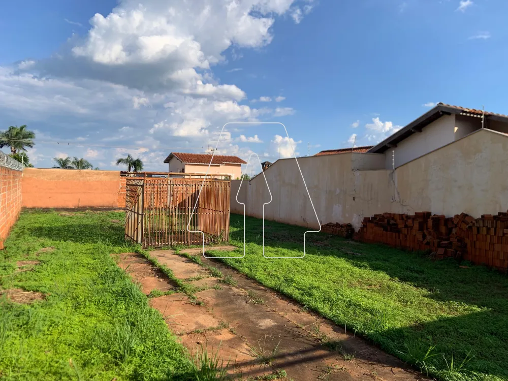 Comprar Terreno / Padr&atilde;o em Ara&ccedil;atuba R$ 230.000,00 - Foto 1